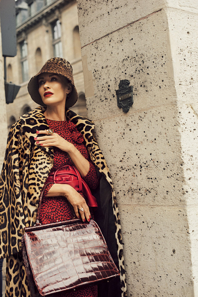 Natalia wearing Louis Feraud red silk dress and Pust leopard fur coat.