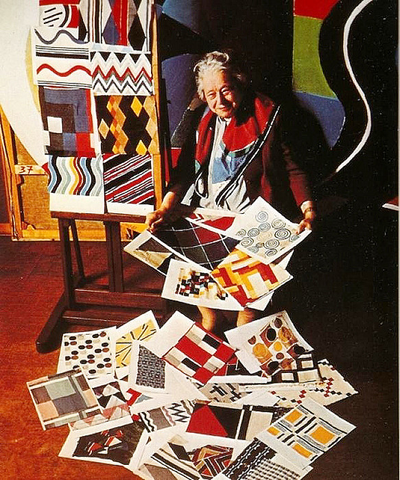 Sonia Delaunay at work