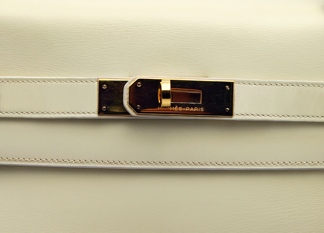 Hermès Beige Kelly 32 Bag