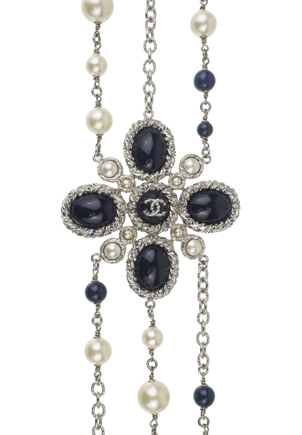 Chanel Pearls Chain Necklace