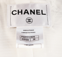 Chanel White Jacket With Pearls