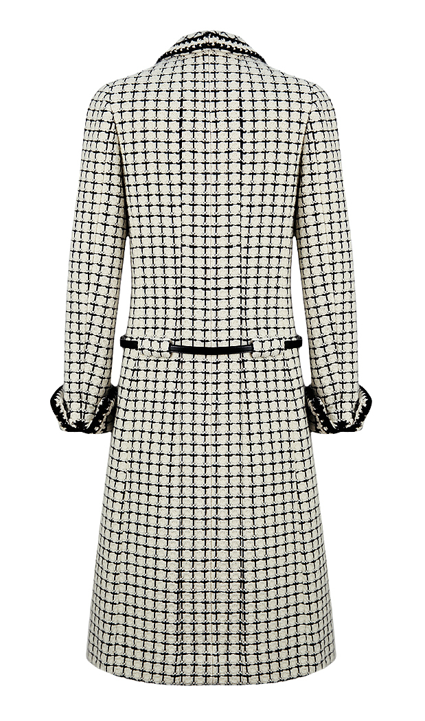 Chanel Creamy And Black Plaid Tweed Coat 