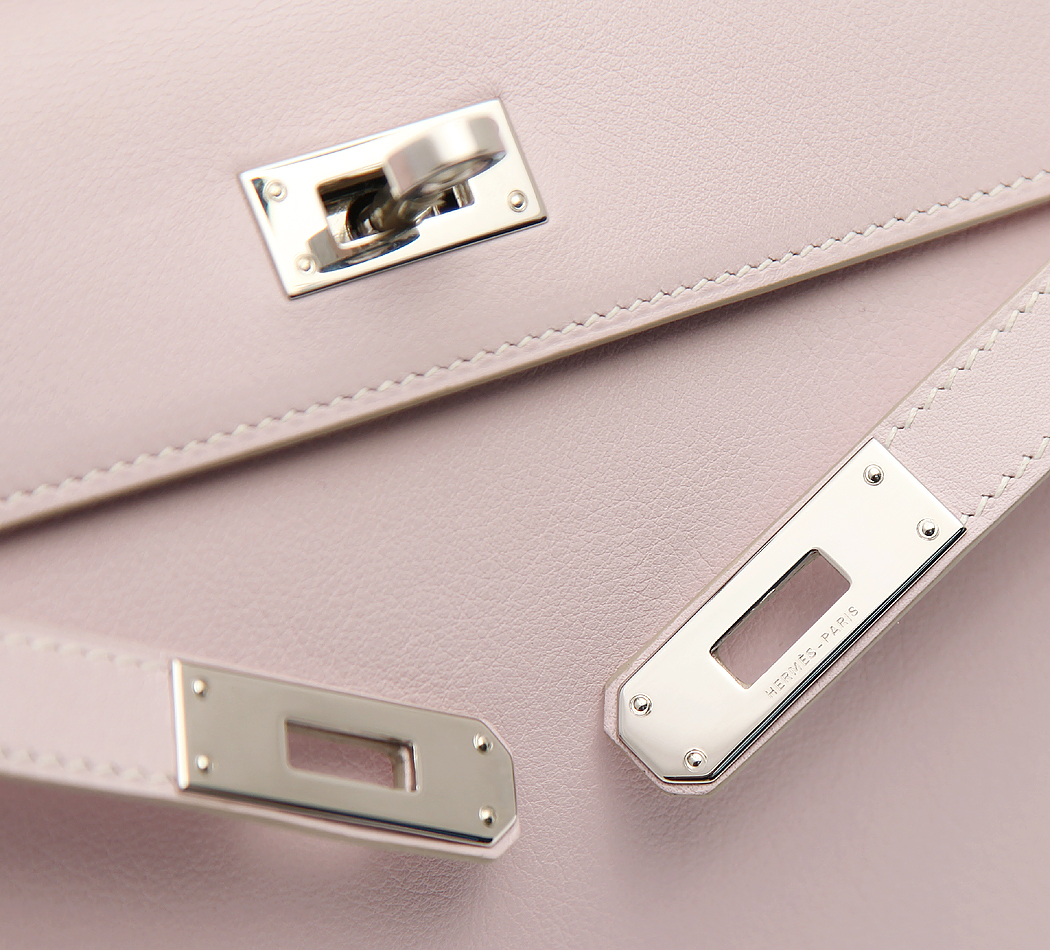 Hermès Rose Dragee Kelly Cut Bag