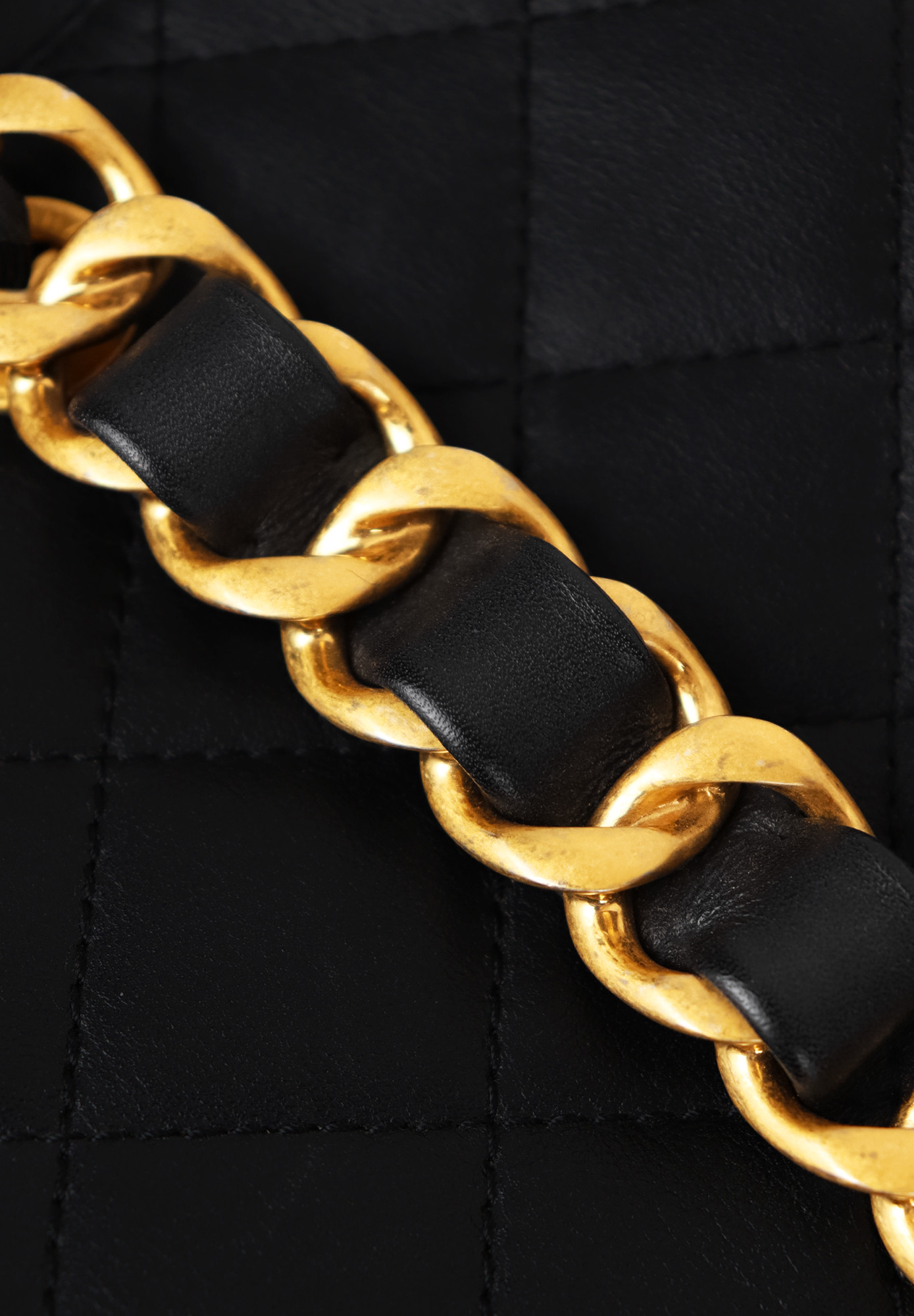 Chanel Vanity Case 22S Bag