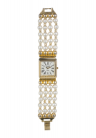 Joan Rivers Gold Watch With Pearl Bracelet
