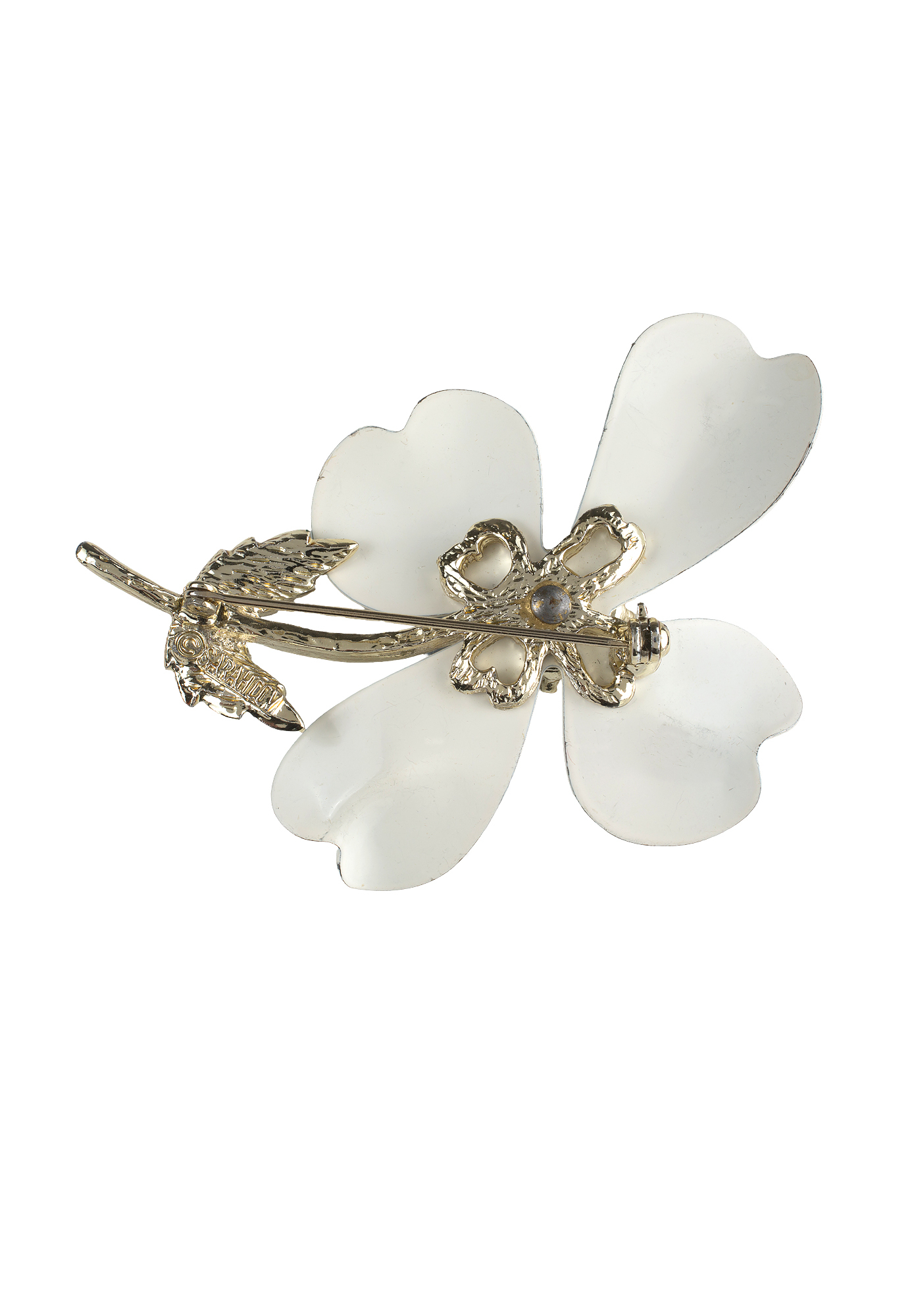 Sarah Coventry White Flower Brooch