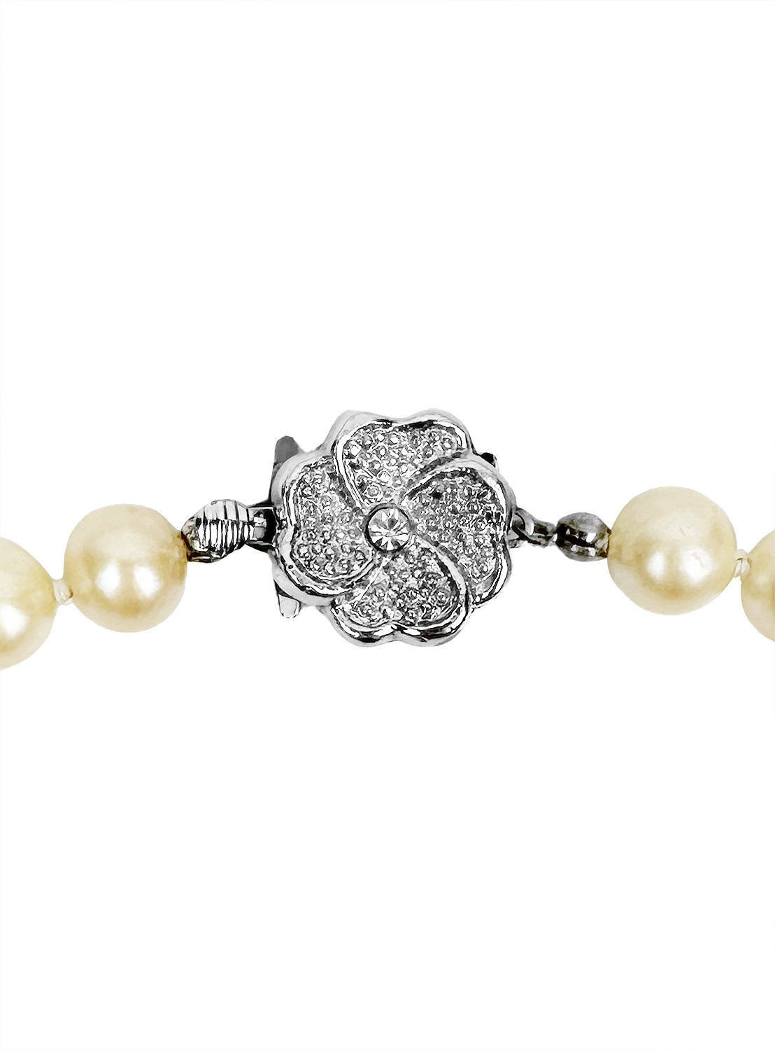 Florencia Pearl Bloom Necklace main image 0
