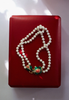 Ciner Necklace With Frog And Crystals
