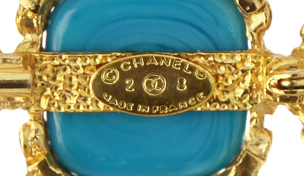 Chanel Pearls And Gripoix Crystals Brooch