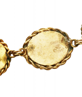 Chanel Gripoix Crystal Necklace With a Pendant