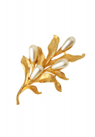 Art Branch Brooch With Pearls