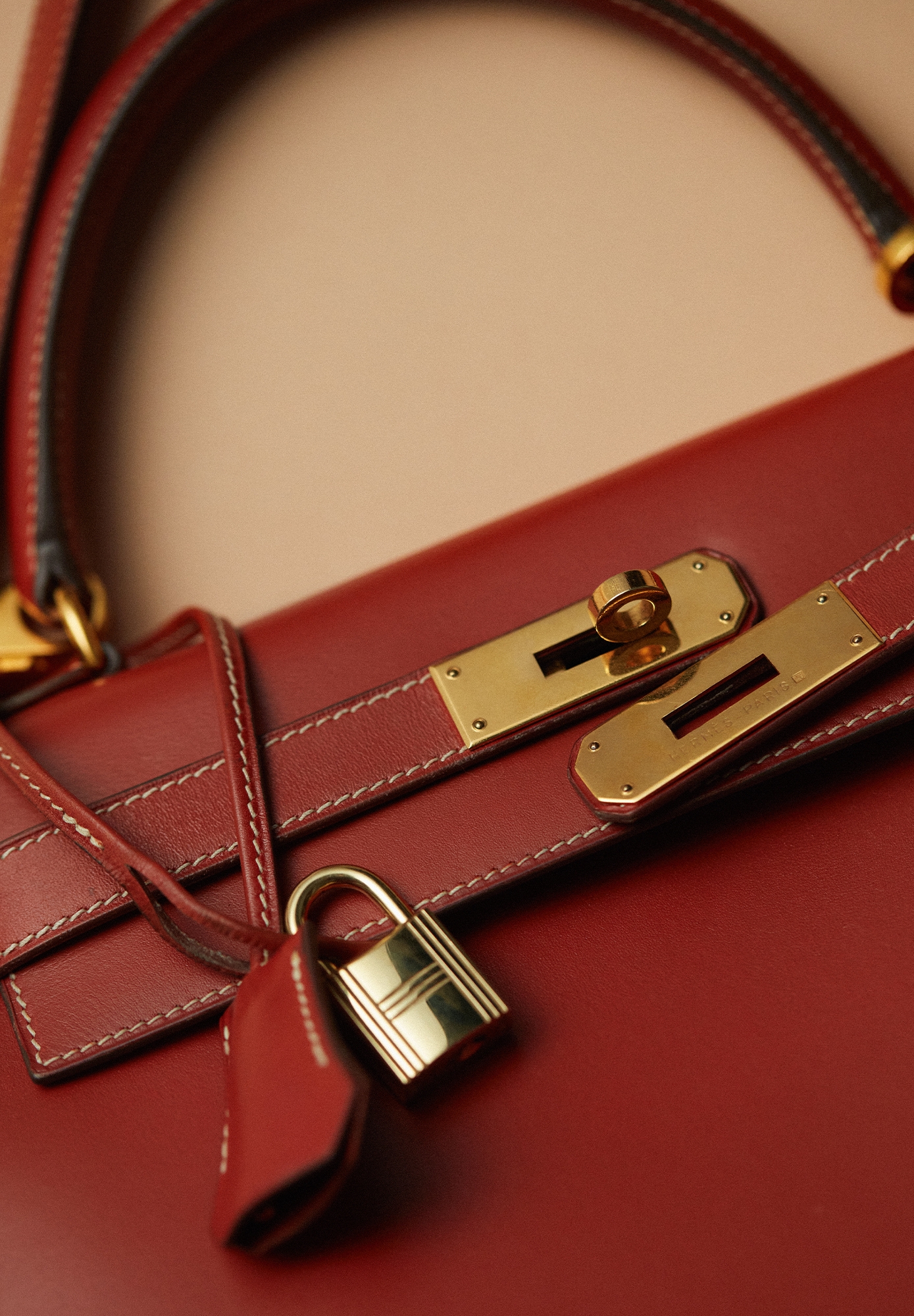 Hermès Kelly 28 Sellier Brique Box Bag