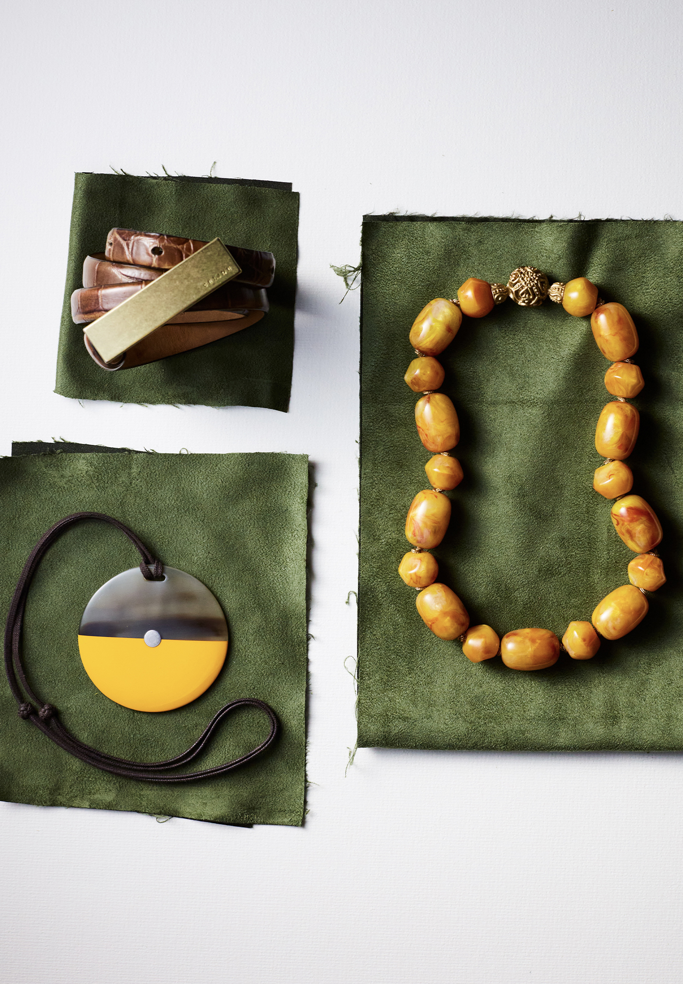 Hermès Round Pendant