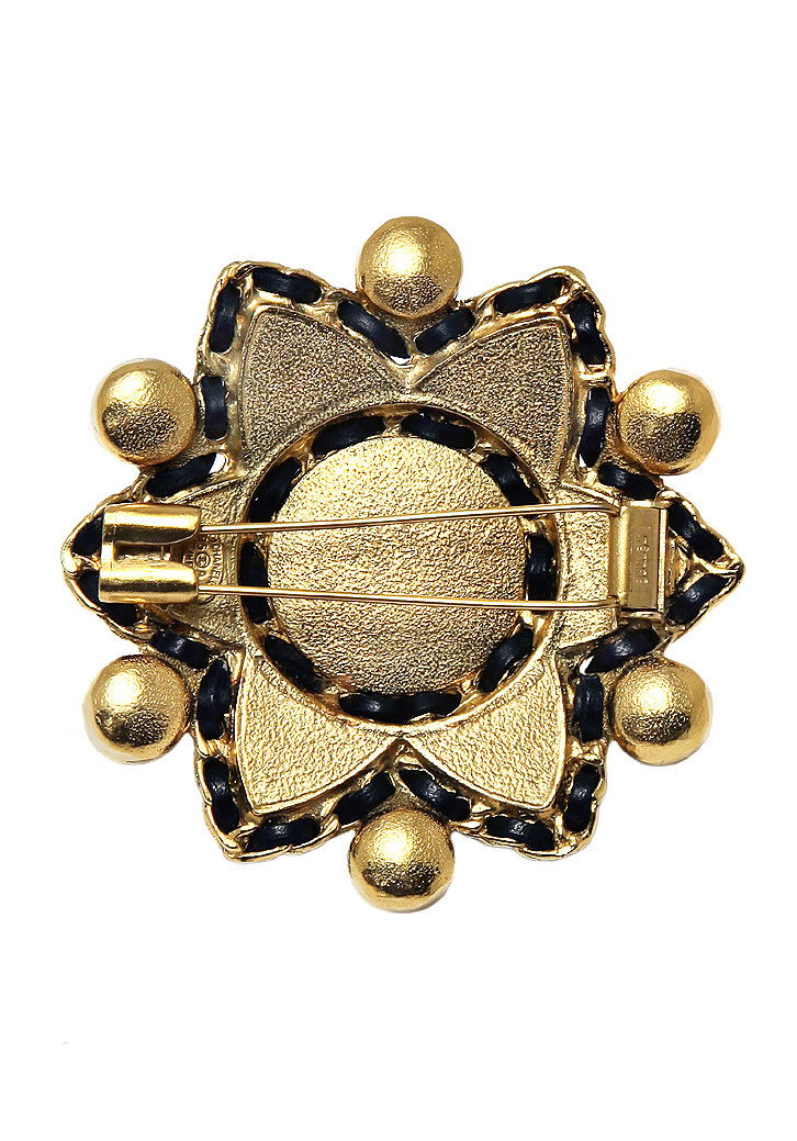 Chanel Brooch With Multi-Coloured Gripoix Crystals