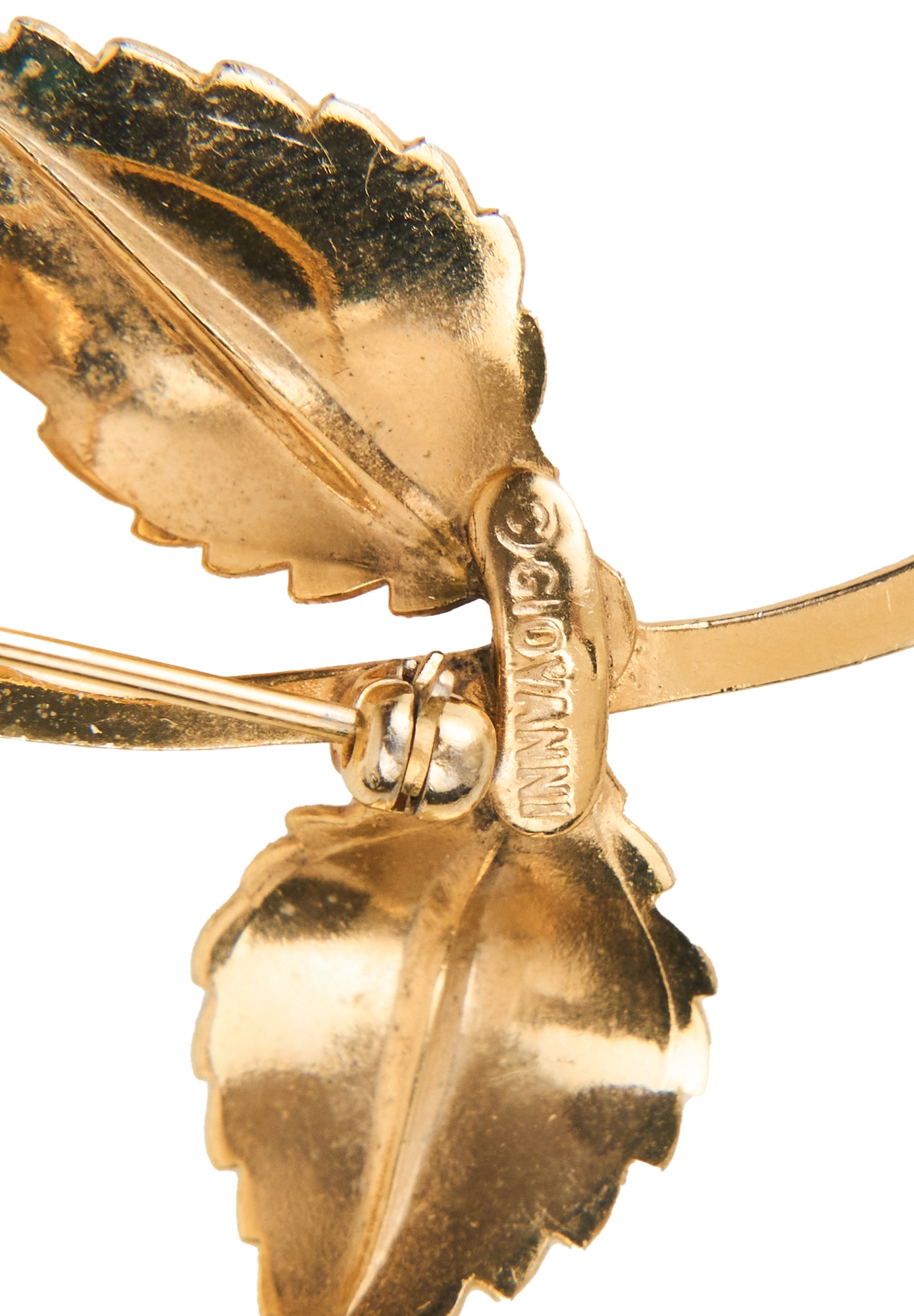 Golden Roses Brooches Set