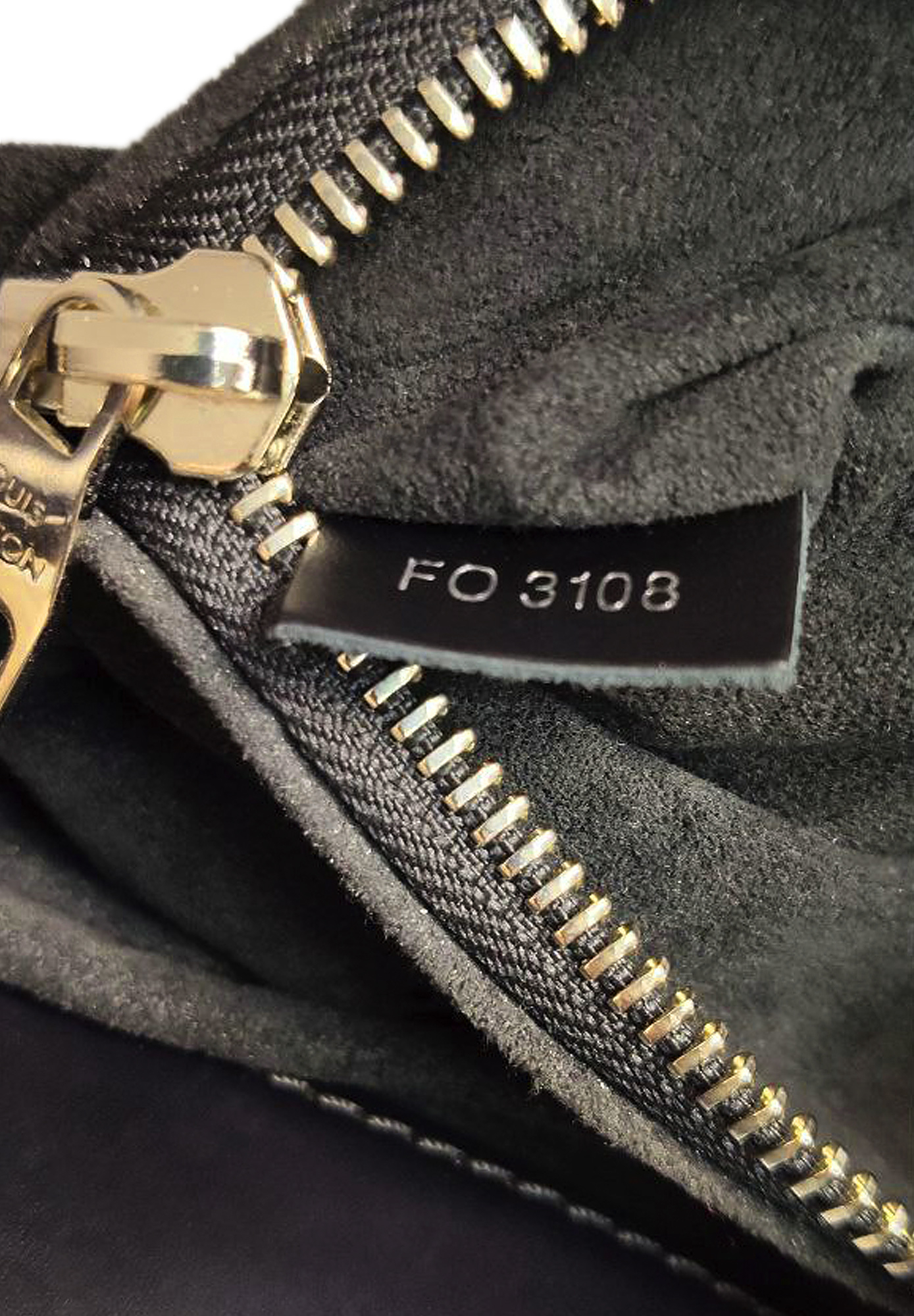 Blue Louis Vuitton Kleber MM Epi Bag