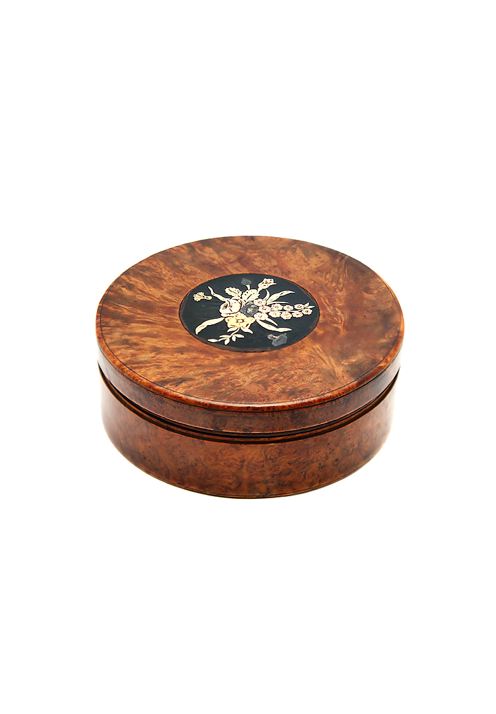 French Box With Flowers