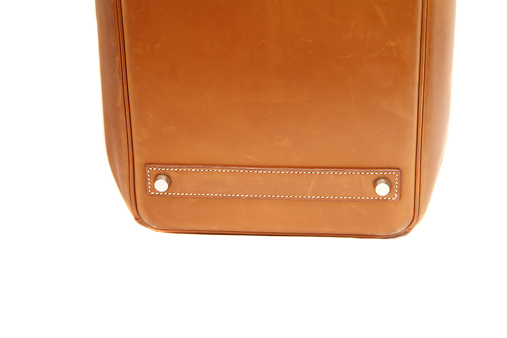 Hermès Birkin 40 Handbag 