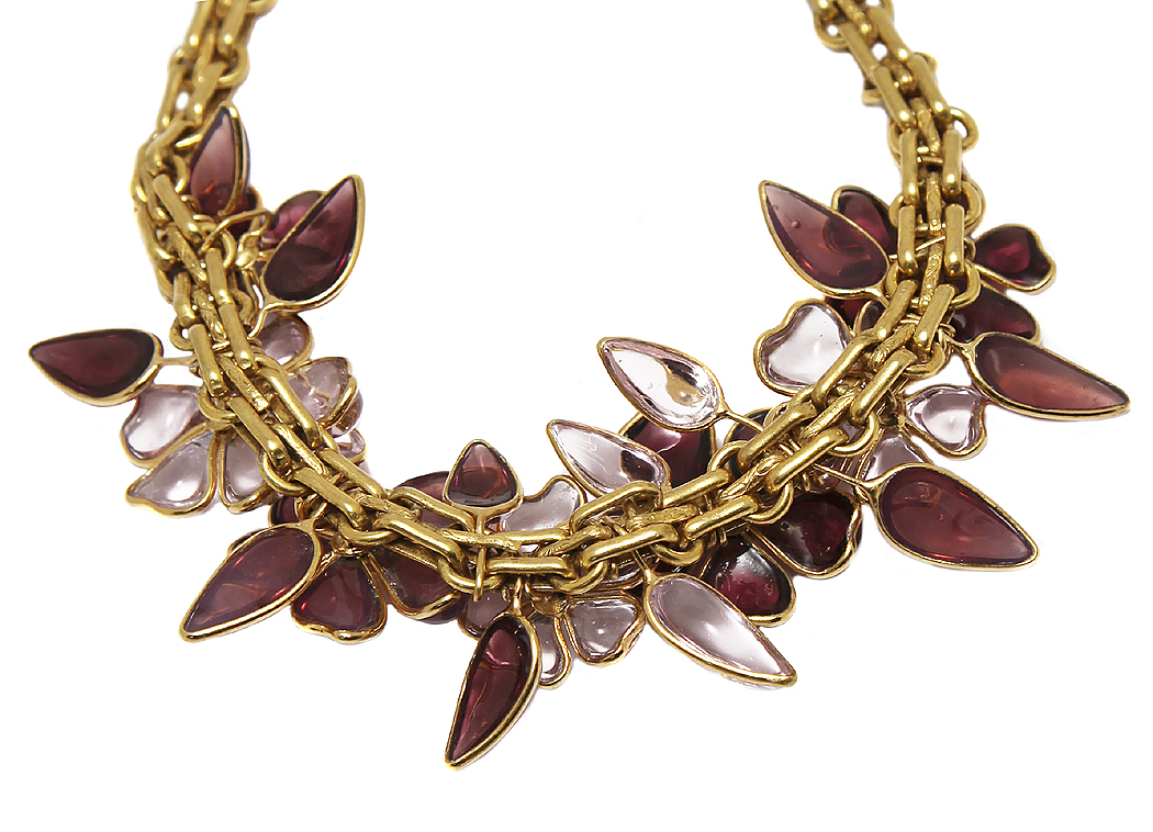 Chanel flower necklace with Gripoix crystals