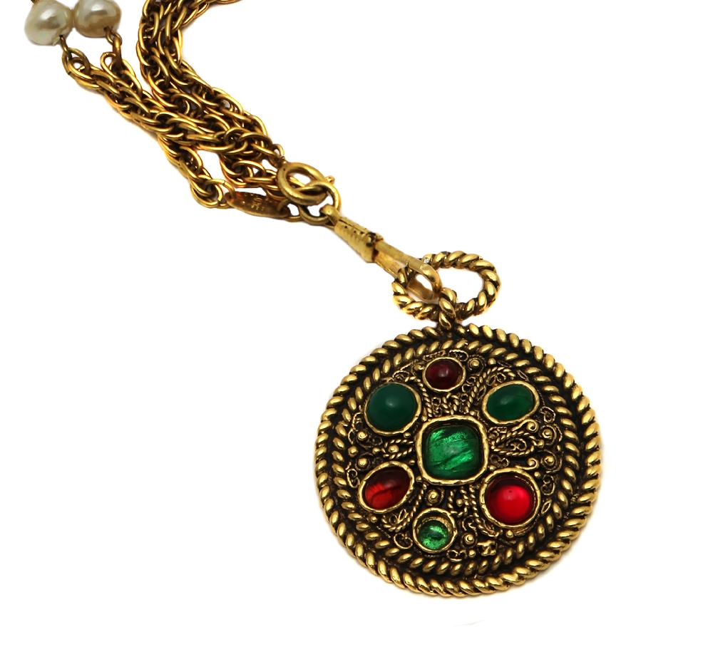 Chanel Pearl Necklace with Pendant