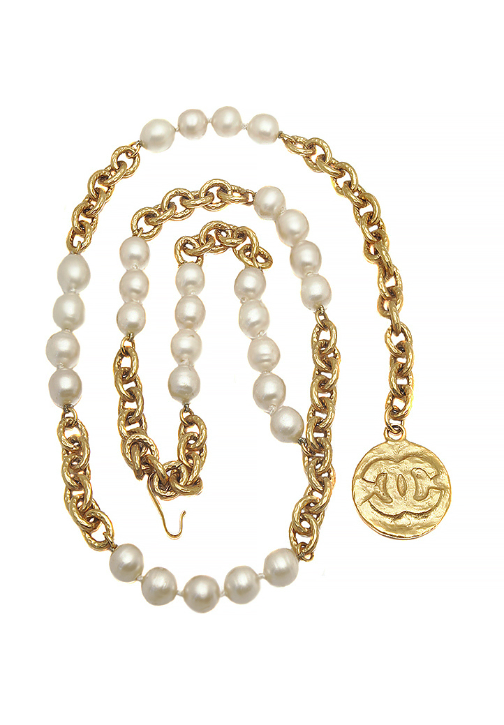Chanel Pearl Transformer Necklace