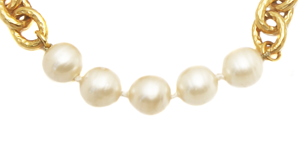 Chanel Pearl Transformer Necklace