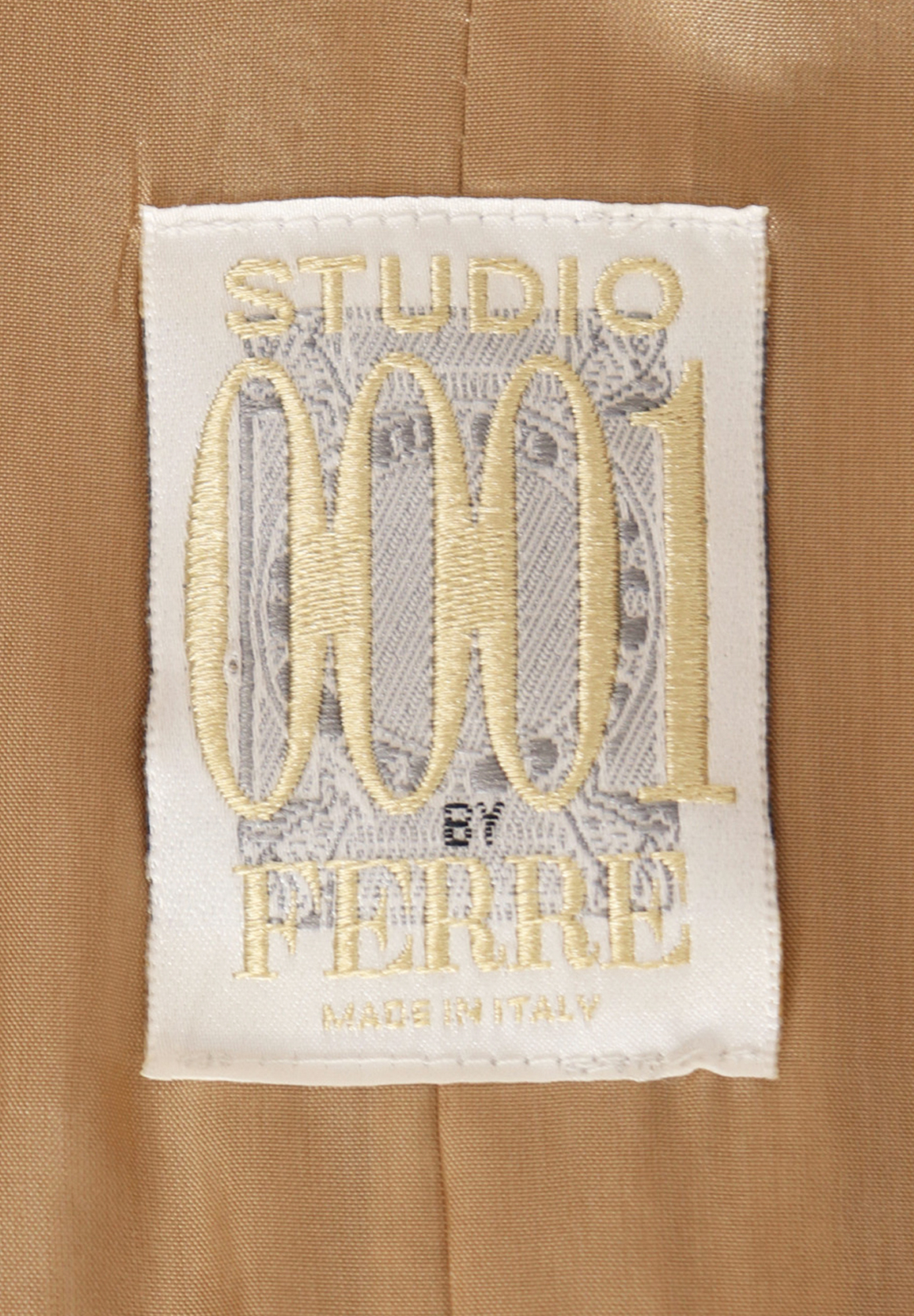 Studio 0001 Beige Suit