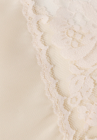 Barbizon Cream Top With Lace