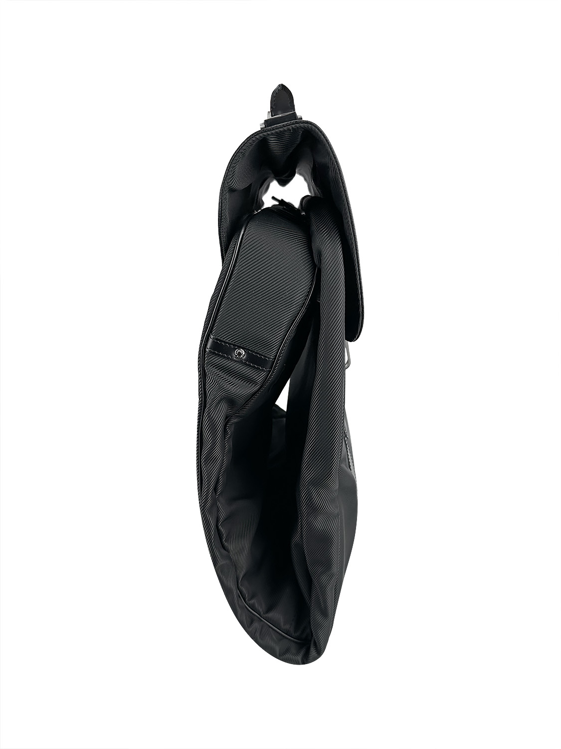 Louis Vuitton Travel Garment Taiga Bag