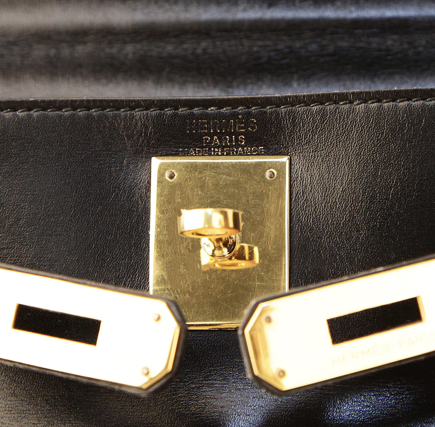 Hermès Kelly 28 Noir Box Retourne Bag