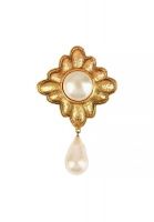 Chanel Pearl Pendant Brooch