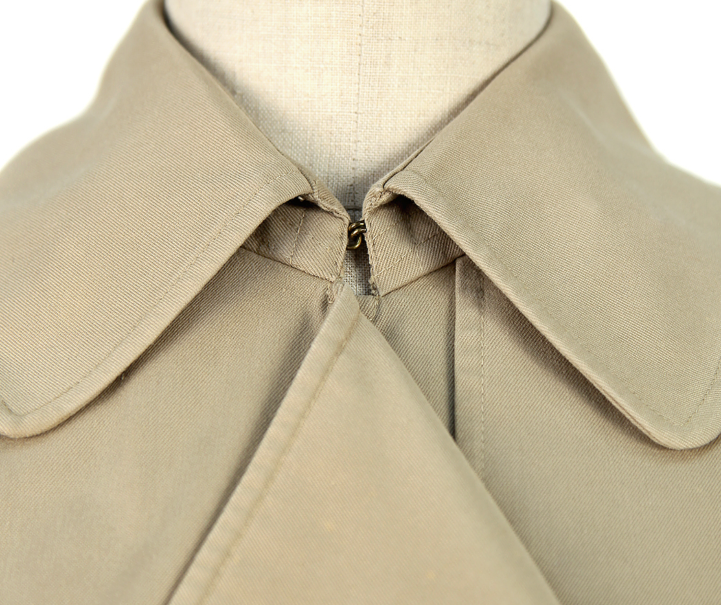 Burberry Classic Beige Trench