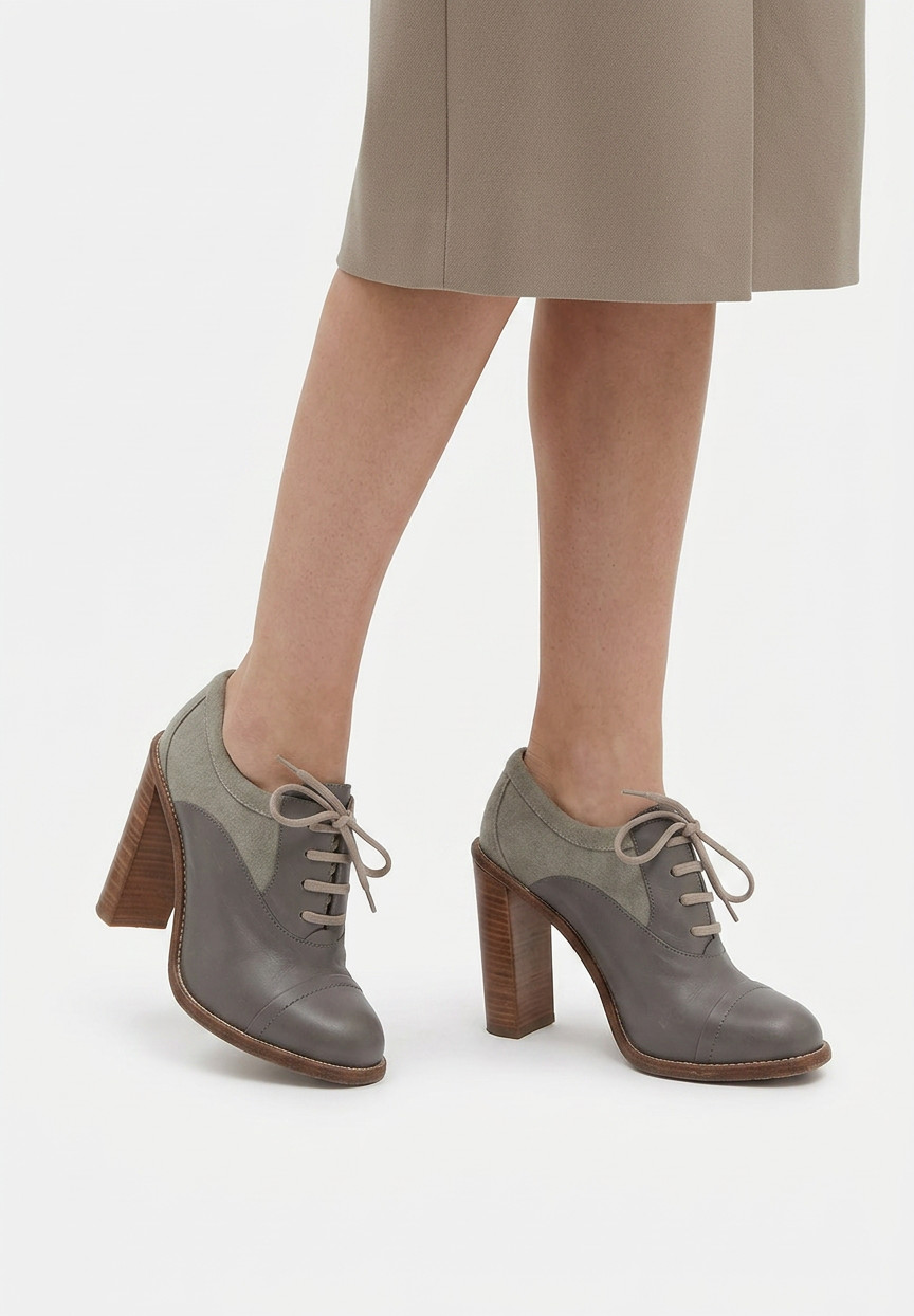 Chloé Gray Boots