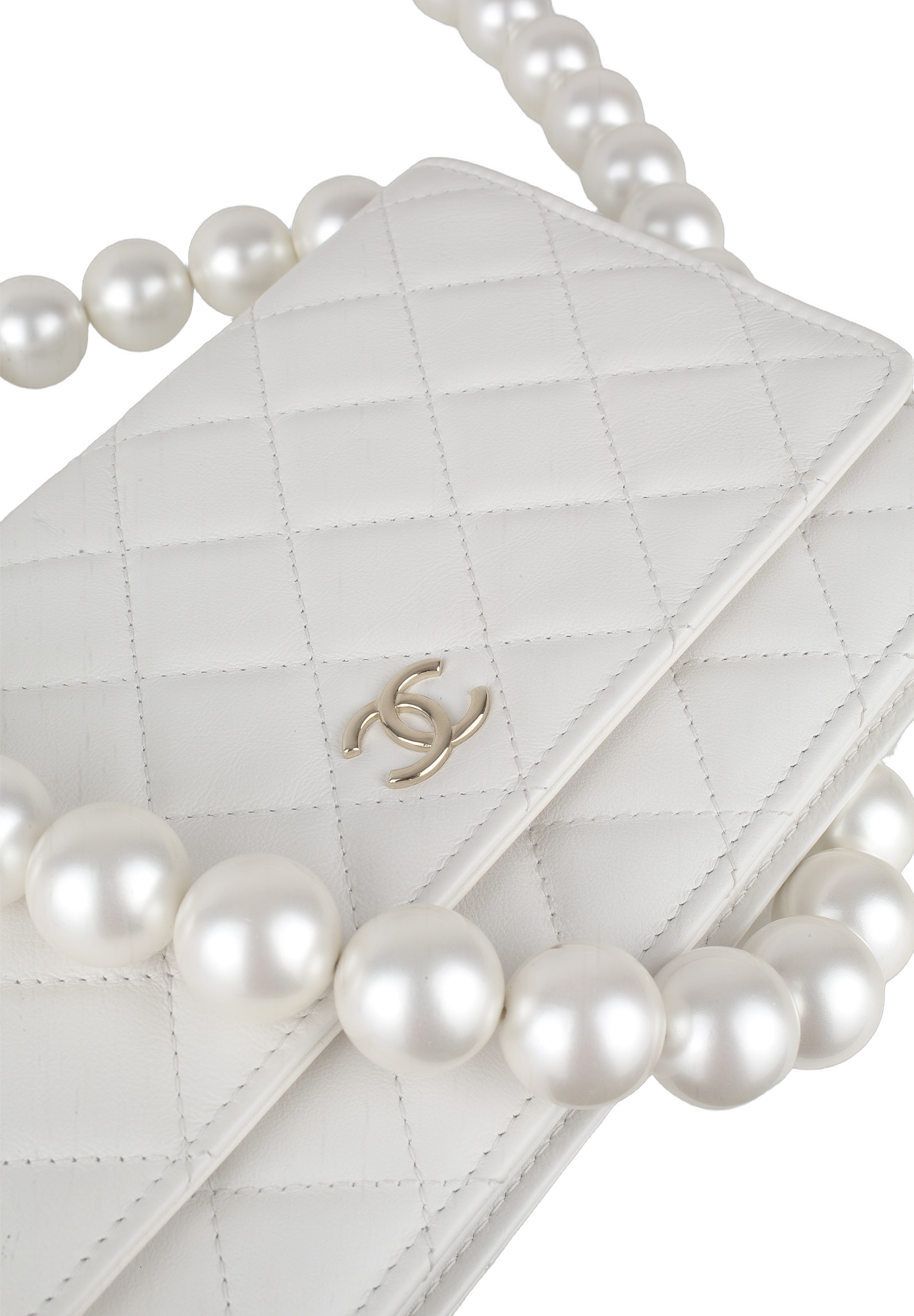 Chanel Pearl White Wallet On Chain Bag