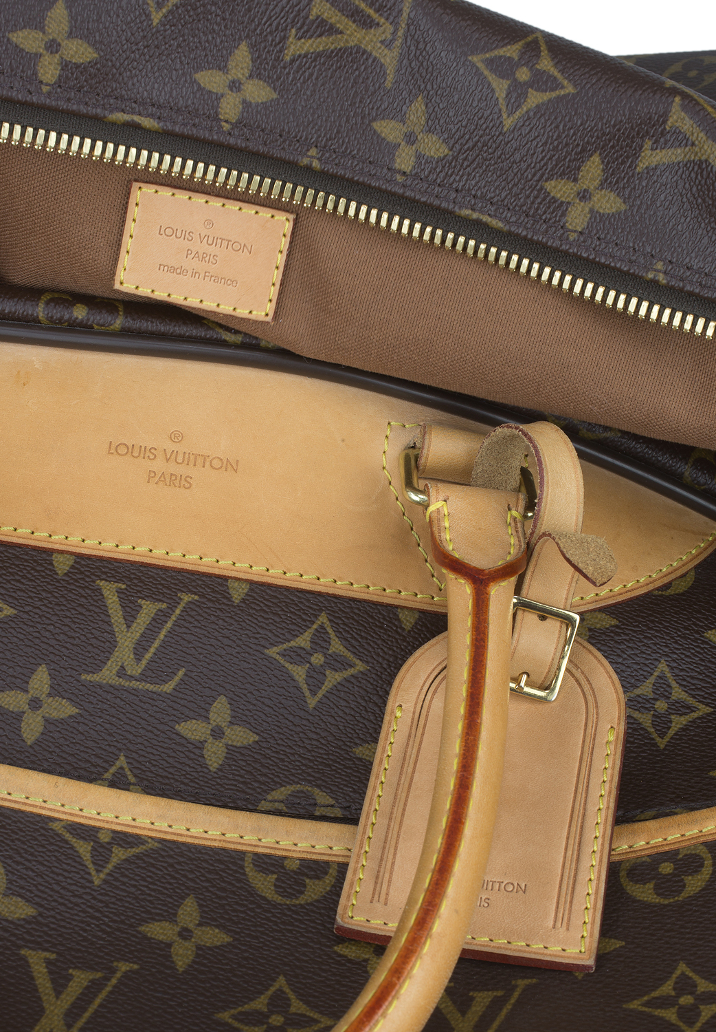Louis Vuitton Luggage Rolling Monogram Bag